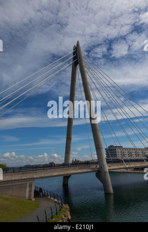 Il Marine Strada Ponte di sospensione a Southport Merseyside England. Foto Stock