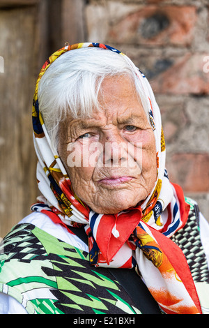 Vecchia donna, Goritsy, Russia Foto Stock