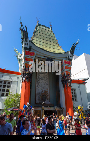 TCL Chinese Theatre (precedentemente il Teatro Cinese di Mann), Hollywood Boulevard, Hollywood, Los Angeles, California, Stati Uniti d'America Foto Stock