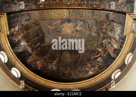 L affresco nella cupola sopra l'altare della Basilica di Santa Maria della Steccata, Parma, Italia Foto Stock