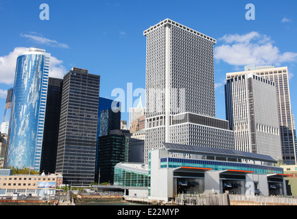 La città di NEW YORK, Stati Uniti d'America - 15 settembre 2012: grattacieli di Manhattan, New York City Foto Stock