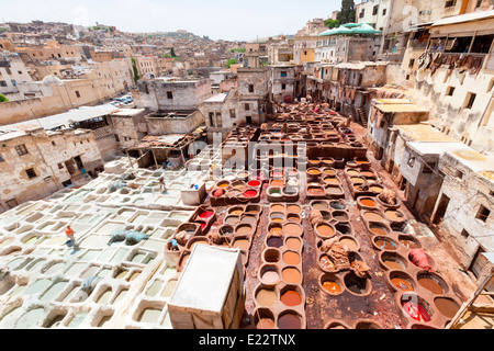 Vista delle concerie di Fez, Marocco. Foto Stock