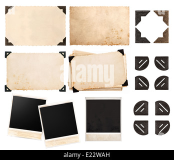 Vintage scheda carta con angolo, foto di cartone, foto istantanee Polaroid, cartolina isolati su sfondo bianco Foto Stock