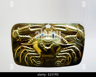 Pectorales Chimu 1100 - 1400 Annuncio Museo de la Naci├│n Collezione Lima, Perù Foto Stock