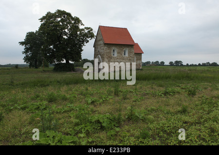 Chiesa di Santa Margherita di Antiochia, solo ancora edificio permanente della Grande Moravia, in Kopcany, Slovacchia. Foto Stock