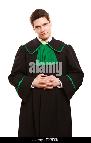 Corte di diritto e di giustizia. Ritratto di giovane avvocato avvocato in polacco (Polonia) nero abito verde isolato su bianco. L'occupazione. Foto Stock