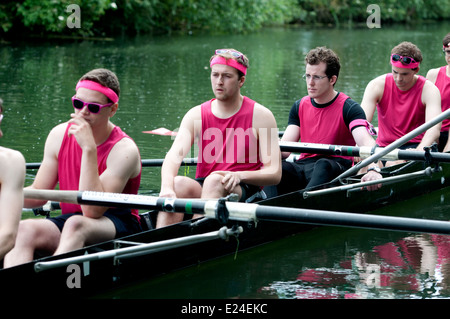 Cambridge può dossi, Churchill College maschile di otto Foto Stock