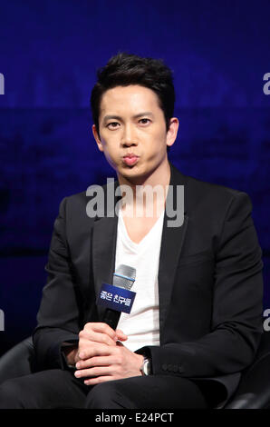 Ji Sung, giu 12, 2014 : sud coreano attore cantato Ji partecipa ad un evento promozionale per il suo nuovo film, buoni amici, a Seul, in Corea del Sud. © Lee Jae-Won/AFLO/Alamy Live News Foto Stock