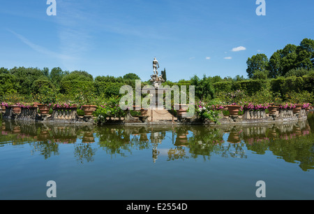 L Isolotto nel Giardino di Boboli di Firenze Foto Stock