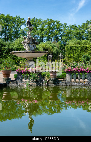 L Isolotto nel Giardino di Boboli di Firenze Foto Stock