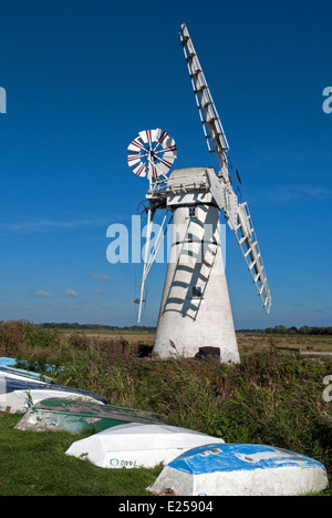 Thurne Dyke mulino di drenaggio, Thurne, Norfolk, Inghilterra Foto Stock