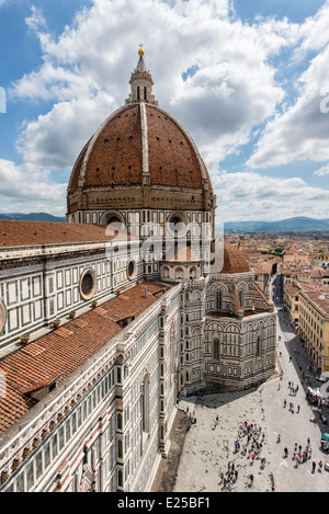 Il Duomo e la Piazza di San Giovanni in Firenze Foto Stock