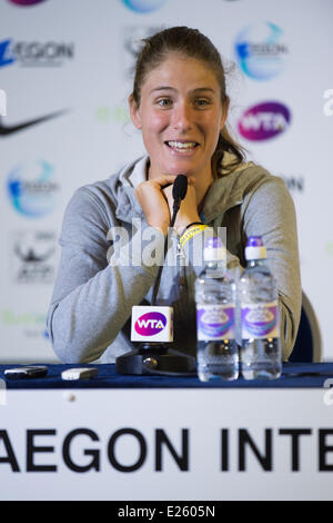 16 giugno 2014 Eastbourne Inghilterra. Johanna Konta di Gran Bretagna durante la sua conferenza stampa del Giorno Uno del Aegon International in Devonshire Park, Eastbourne. Foto Stock