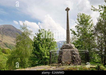 Monumento al Glen Coe massacro del MacDonalds clan in 1692. Glencoe, Highland, Scozia, Regno Unito, Gran Bretagna Foto Stock