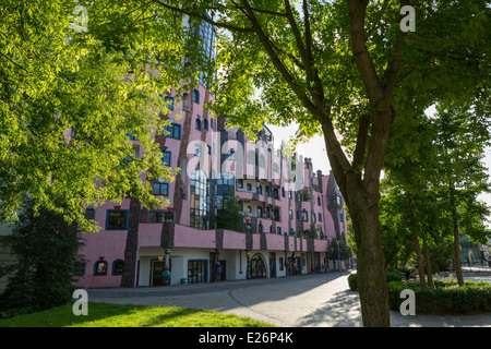 La cittadella verde edificio Hunderwasser a Magdeburgo (Germania) Foto Stock