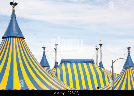 Il Cirque de Soleil big top in tenda al Vecchio Porto di Montreal Foto Stock