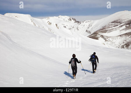 Francia, Ariège, Rabat Les Trois Seigneurs escursioni invernali al picco Les Trois Seigneurs (2199m) Foto Stock