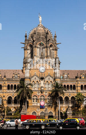 India, nello stato del Maharashtra, Mumbai, Chhatrapati Shivaji (stazione ferroviaria Victoria terminus), classificato come patrimonio mondiale dall' UNESCO Foto Stock