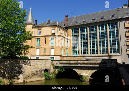 Francia, Ardenne, berlina berlina, Mills (mulino di farina) originariamente azionato dal passaggio di acqua da un braccio del fiume Meuse Foto Stock