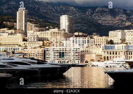 Principato di Monaco, Monaco, Fontvieille distretto, porto di Fontvieille Foto Stock