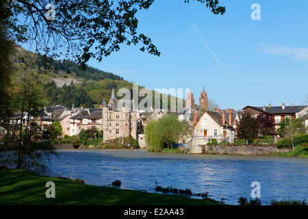 Francia, Aveyron, Valle del Lot, Espalion, fermata sulla via di Compostela, classificato come patrimonio mondiale dall' UNESCO, Vieux Palais (vecchio Foto Stock