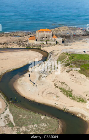 Francia, Pas de Calais, Ambleteuse, il Fort Mahon, Vauban fort e la bocca del lasco (vista aerea) Foto Stock