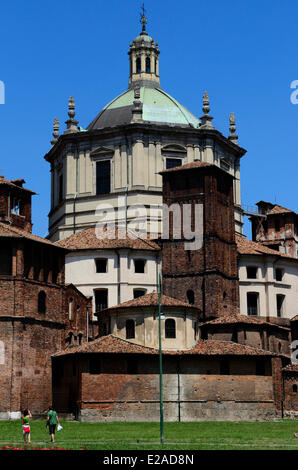 L'Italia, Lombardia, Milano, la basilica di San Lorenzo Foto Stock