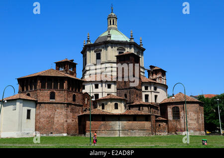 L'Italia, Lombardia, Milano, la basilica di San Lorenzo Foto Stock