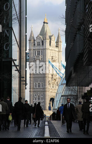 London Tower Bridge come visto da più Luogo di Londra Foto Stock