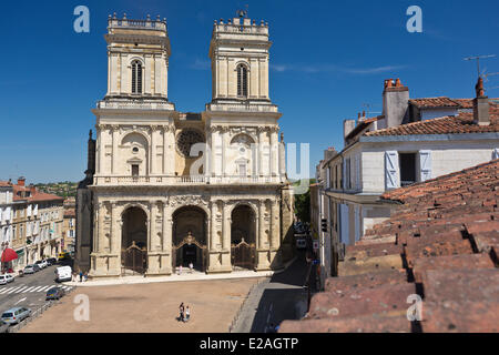 Francia, GERS, AUCH, fermata su El Camino de Santiago, St Marie Cathedral Foto Stock