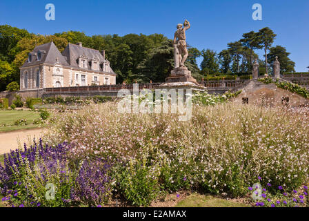 Francia, Indre et Loire, Chancay, Valmer castello, giardino Veranda Foto Stock