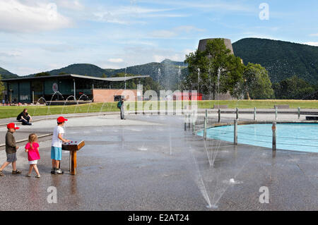 Francia, Puy de Dome, Parc Naturel Regional des Volcans d'Auvergne (Parco Naturale Regionale dei Vulcani d'Alvernia), Saint Ours Foto Stock