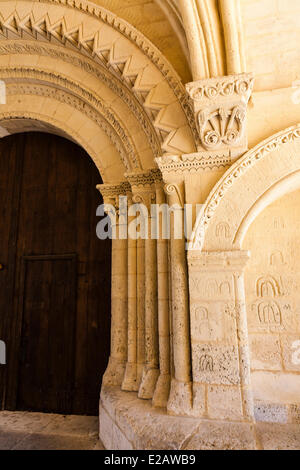 Francia, Charente Maritime, Pons, Ospedale dei Pellegrini sulla via di San Giacomo, elencato come patrimonio mondiale dall' UNESCO Foto Stock