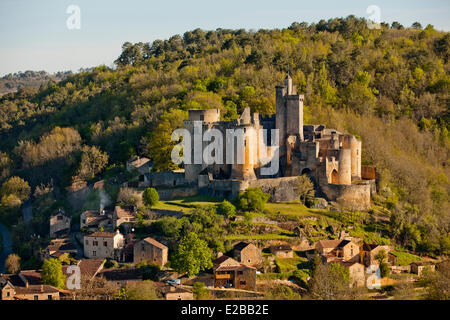 Francia e Lot et Garonne, Bas Quercy, Fumel, Chateau de Bonaguil Foto Stock