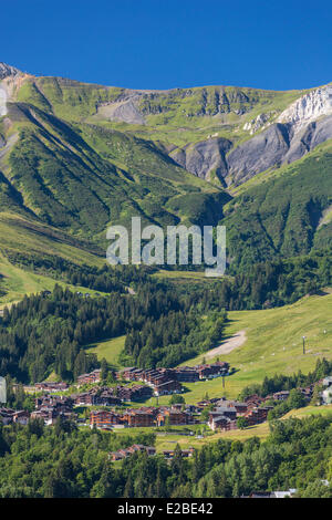 Francia, Savoie, massiccio della Vanoise, Valle Tarentaise, Valmorel Foto Stock