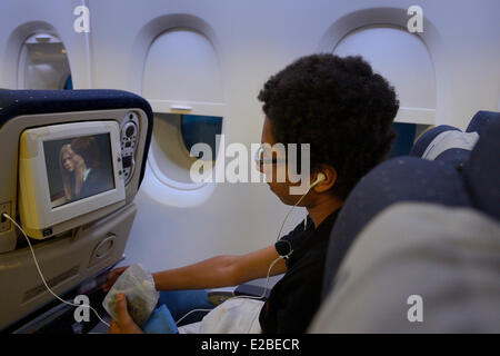 Stati Uniti, passeggero a bordo di un Airbus A380 di Air France-KLM durante il volo nuovo York-Paris Foto Stock