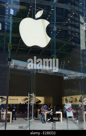 Stati Uniti, New York City, Manhattan, Apple Store su Broadway Foto Stock