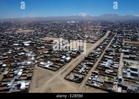 Bolivia, La Paz, Dipartimento di La Paz, quartiere residenziale (vista aerea) Foto Stock