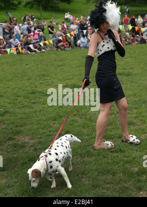 Un dog show in Queens Park, Brighton Foto Stock