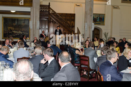 Londra, UK, 18 Giugno, 2014. George Osborne il Cancelliere dello Scacchiere fornisce discorso di Margaret Thatcher conferenza sulla libertà 18 giugno 2014 Guildhall London UK Credit: Prixnews/Alamy Live News Foto Stock