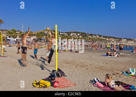 Francia, Var, Bandol, Six Fours Les Plages, fregata beach Foto Stock