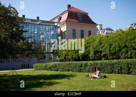 Germania, Berlino, quartiere di Kreuzberg, Judisches Museum (Museo ebraico) dall'architetto Daniel Libeskind Foto Stock