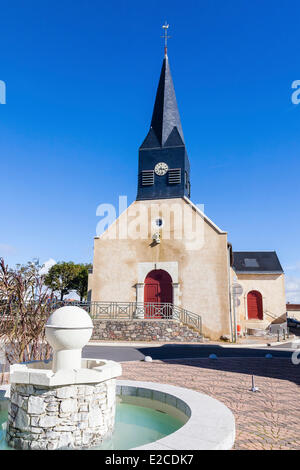 Francia, Vendee, Brem sur Mer, la chiesa di San Martino Foto Stock