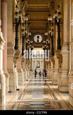 Francia, Parigi, Opera Garnier, la terrazza della facciata sud Foto Stock