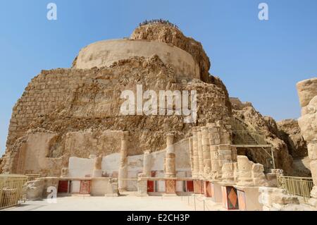 Israele nel deserto del Negev, fortezza di Masada, UNESCO, nord del palazzo di Erode, residenza privata si estendeva fino a tre livelli Foto Stock