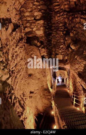 Israele, Gerusalemme, città santa, la città di Davide a sud della città vecchia, tunnel che conduce a Ghihon Foto Stock