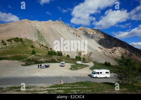 Francia Hautes Alpes Parc Naturel Regional du Queyras (parco naturale regionale del Queyras) Col d'Izoard 2360 m Foto Stock