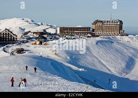 Francia Haute Garonne Superbagneres ski resort Foto Stock