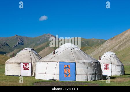 Kirghizistan Naryn Provincia yurta in Tach Rabat Valley si trova sulla via della seta classificati come patrimonio mondiale dall' UNESCO Foto Stock