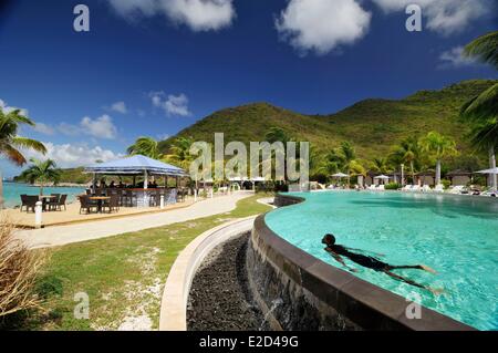 Francia Guadalupa Saint Martin Anse Marcel piscina dell'Hotel Radisson Blu Resort Foto Stock